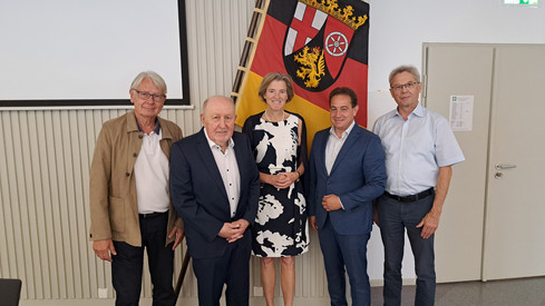 Über 200 Jahre Verwaltungsgeschichte – SGD Süd in Neustadt setzt auf neue Wege der digitalen Vermittlung Über 200 Jahre Verwaltungsgeschichte – SGD Süd in Neustadt setzt auf neue Wege der digitalen Vermittlung